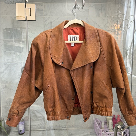 Vintage (80’s) Suede Leather Jacket with shoulder pads - Picture 2 of 7